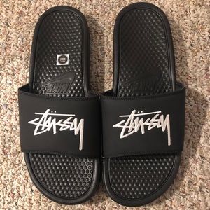 🖤SOLD🖤NWT. Unisex. Nike Benassi x Stüssy Slides